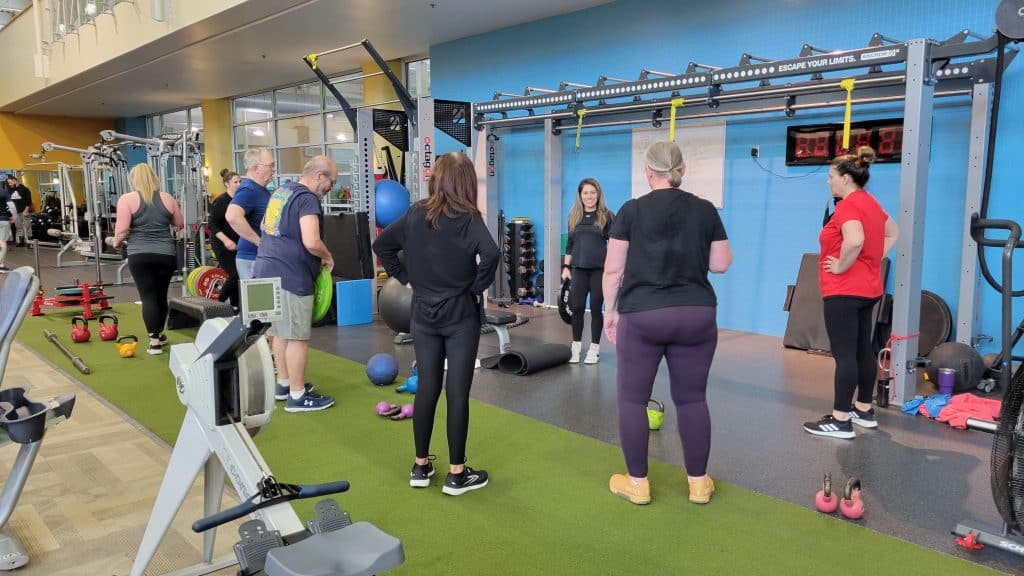 The Power of Group Fitness: How Working Out Together Boosts Motivation and Results